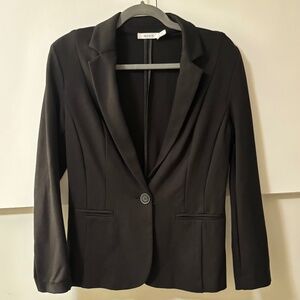 NWOT Ricki's Black Blazer